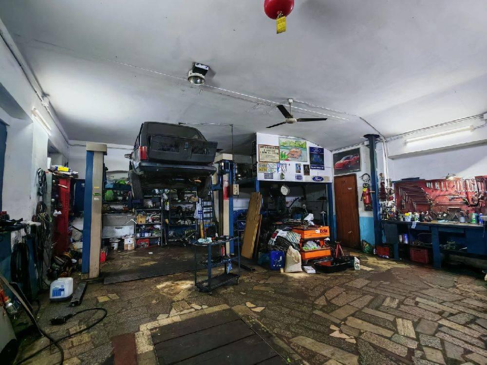 Magazzino in affitto a Lamezia Terme