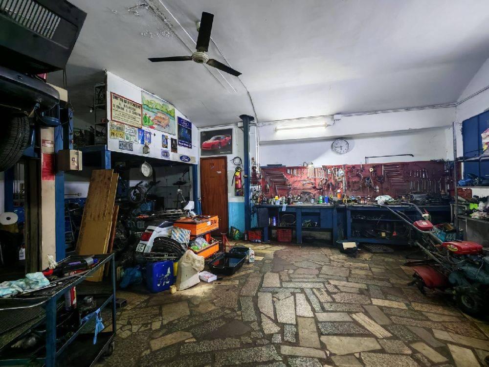 Magazzino in affitto a Lamezia Terme