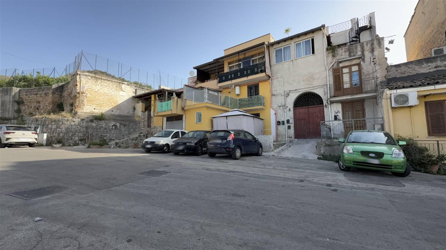 Quadrilocale in vendita a Palermo