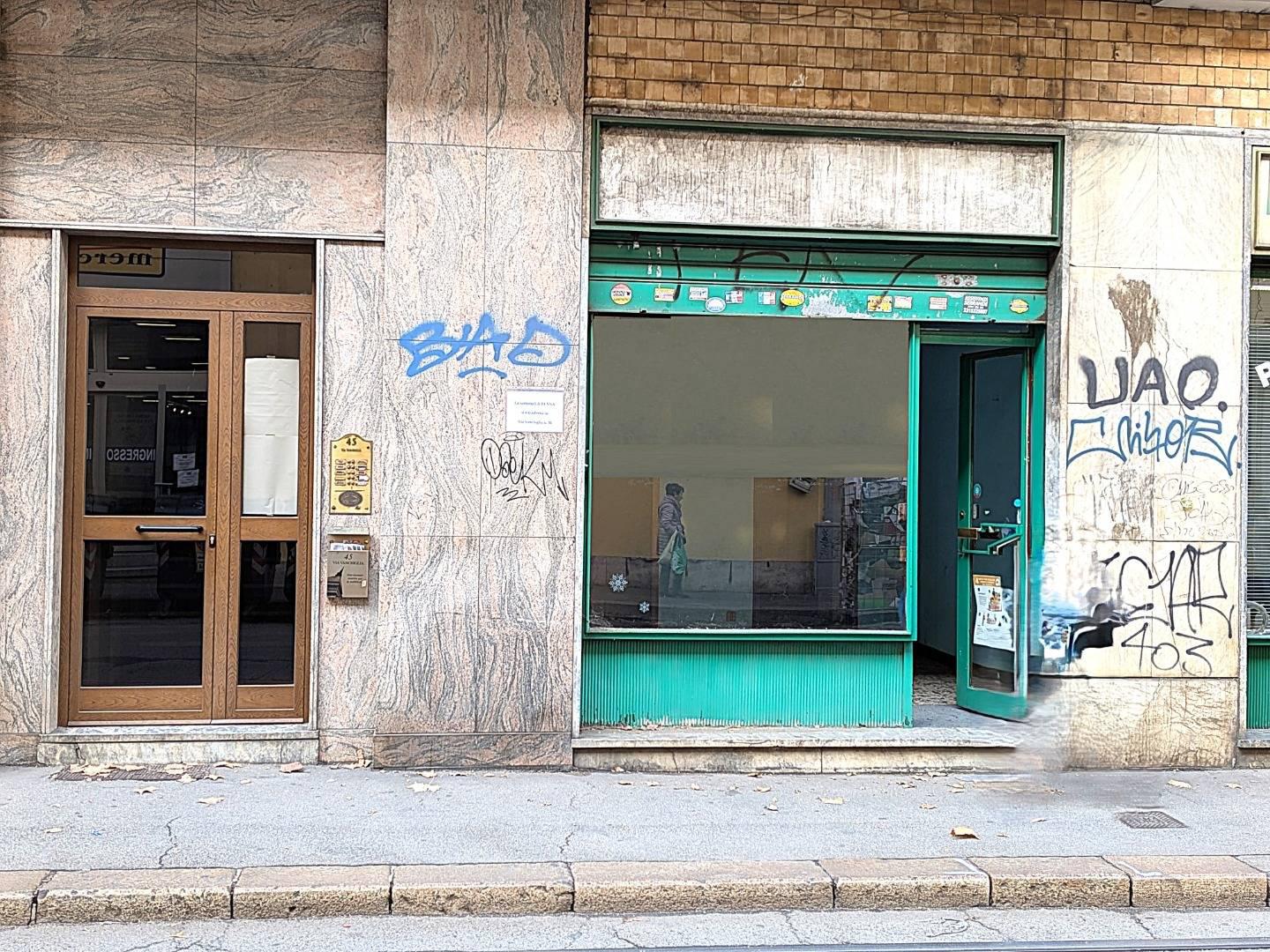 Locale commerciale in affitto a Torino