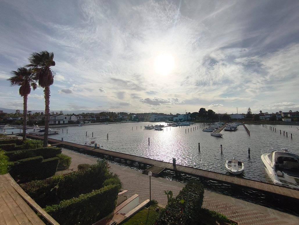 Villa con giardino a Cassano allo Ionio