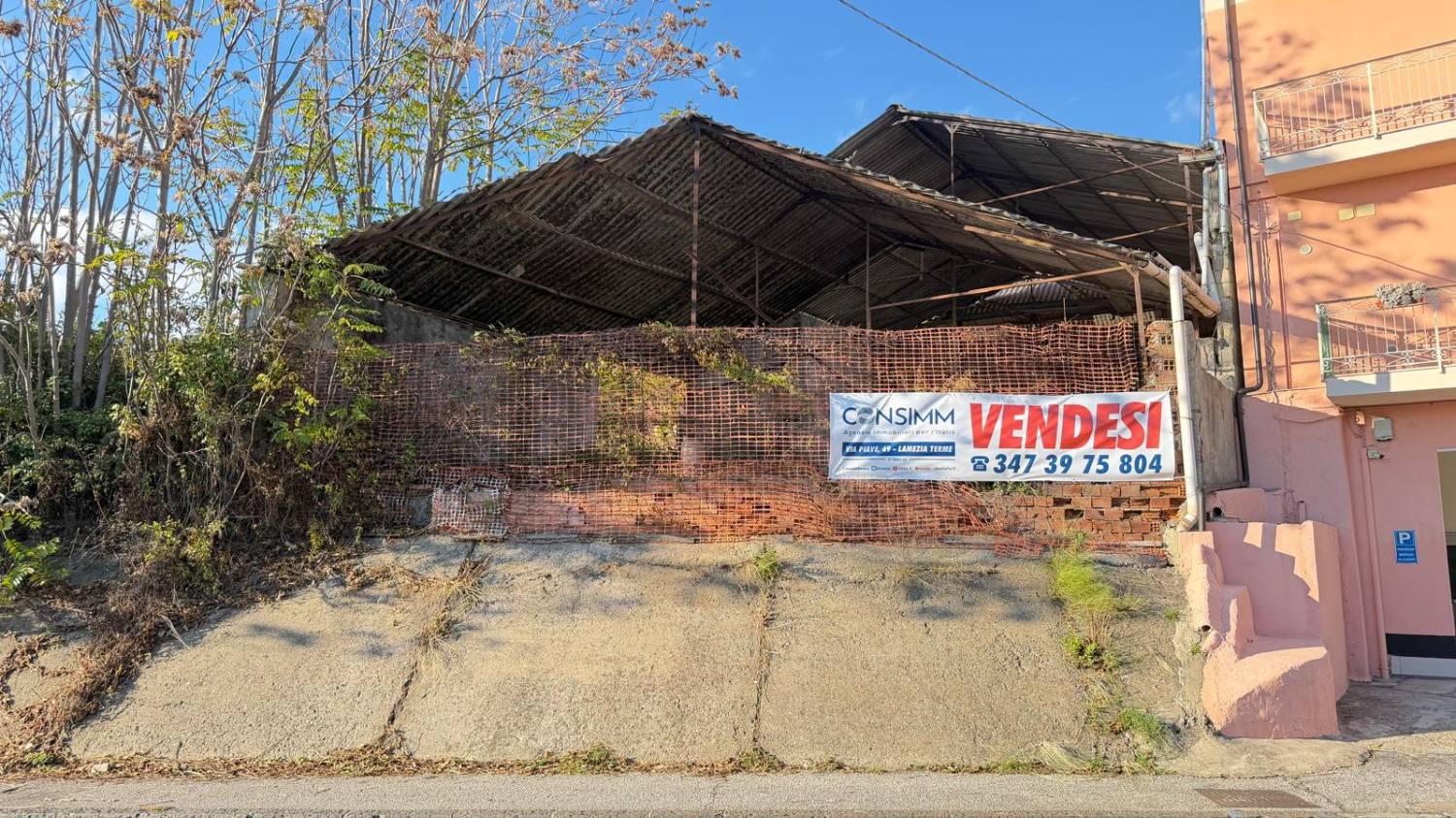 Capannone in vendita a Lamezia Terme