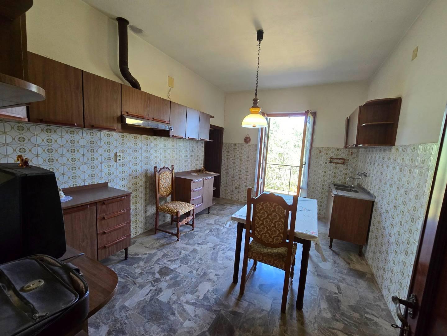 Villa da ristrutturare a Monte San Savino