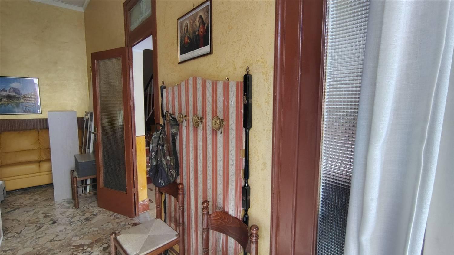 Trilocale da ristrutturare a Villabate