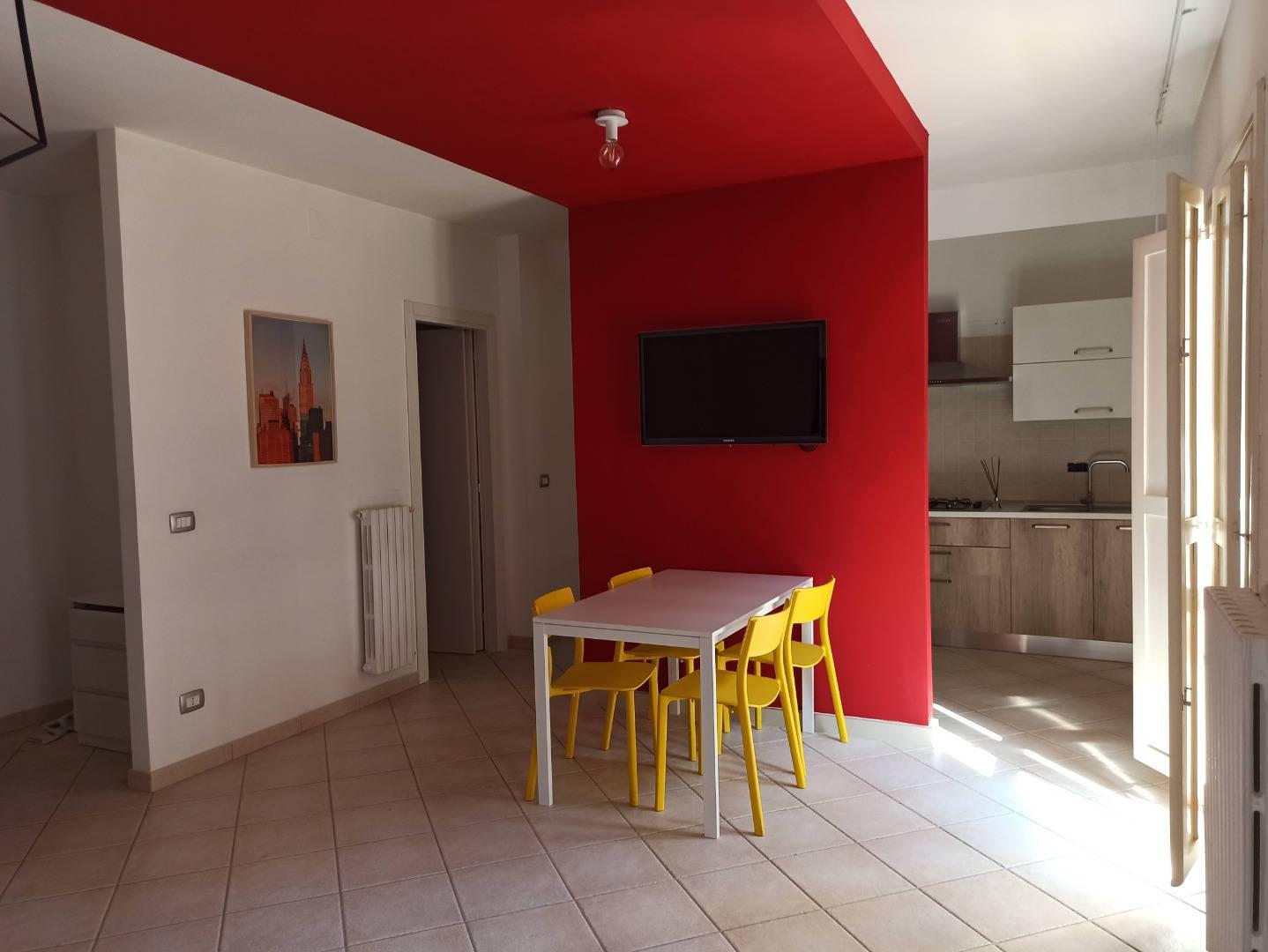 Trilocale arredato in affitto a Avellino