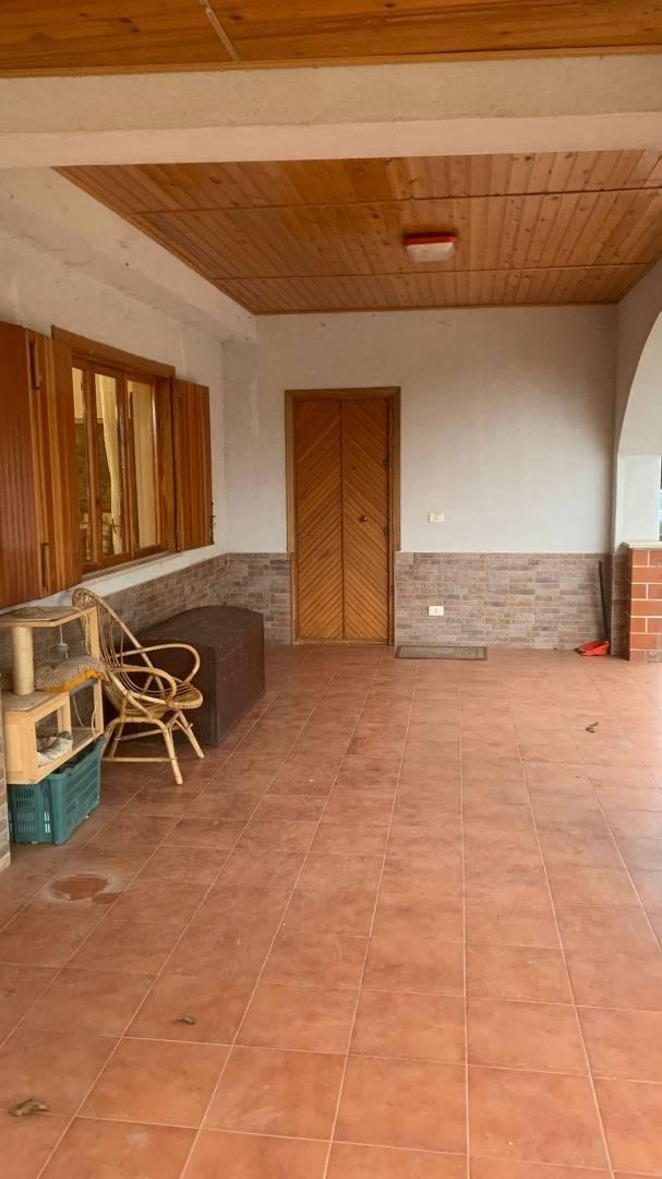 Villa in vendita a Santa Cristina Gela