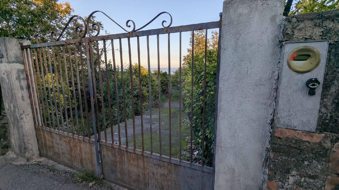Terreno Agricolo in vendita a Aci Sant'Antonio