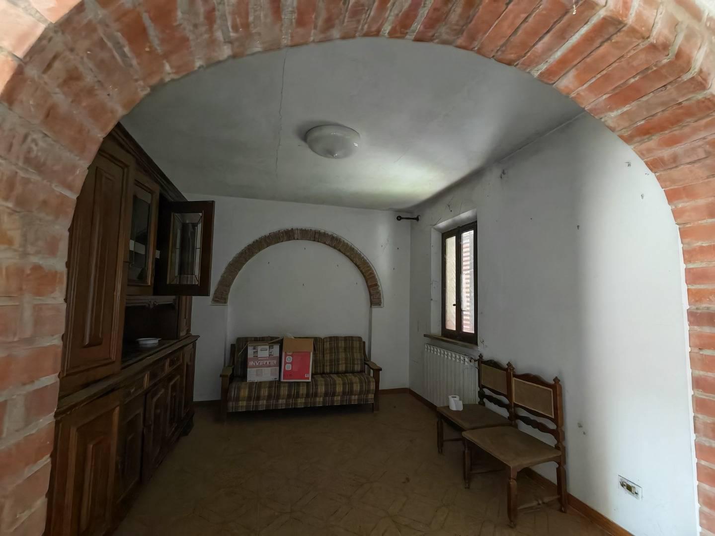 Quadrilocale con giardino a Foiano della Chiana