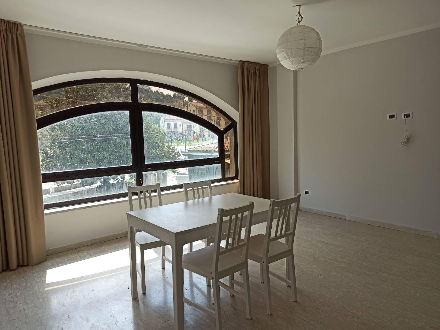 Trilocale in affitto a Avellino