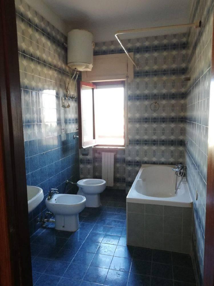 Quadrilocale in vendita a Taranto