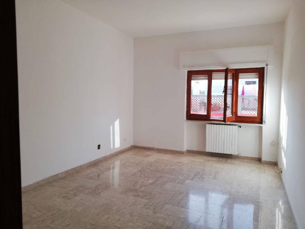 Quadrilocale in vendita a Taranto