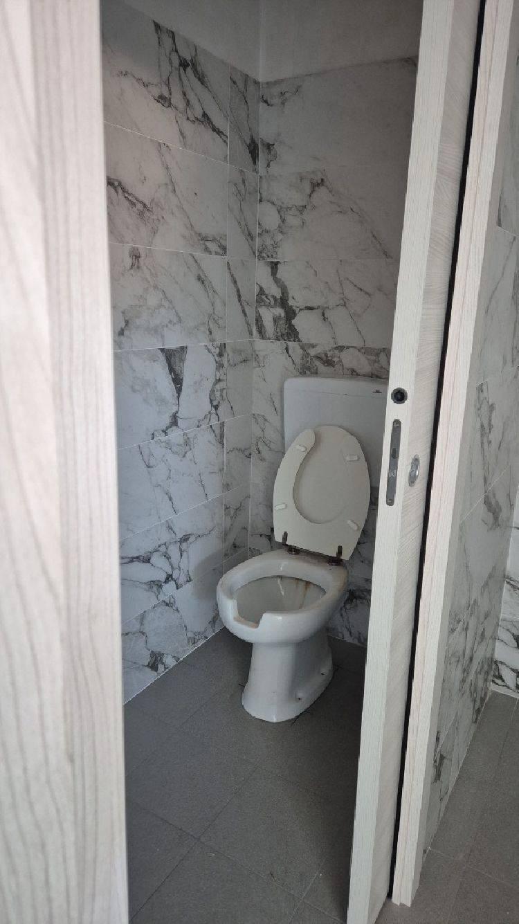 Locale commerciale ristrutturata a Lamezia Terme