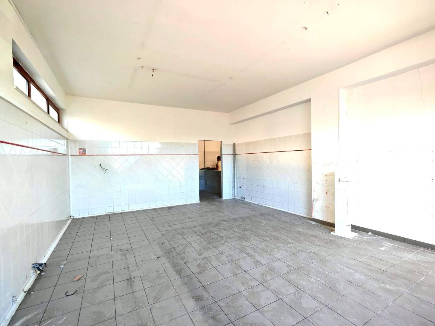 Locale commerciale ristrutturata a Lamezia Terme