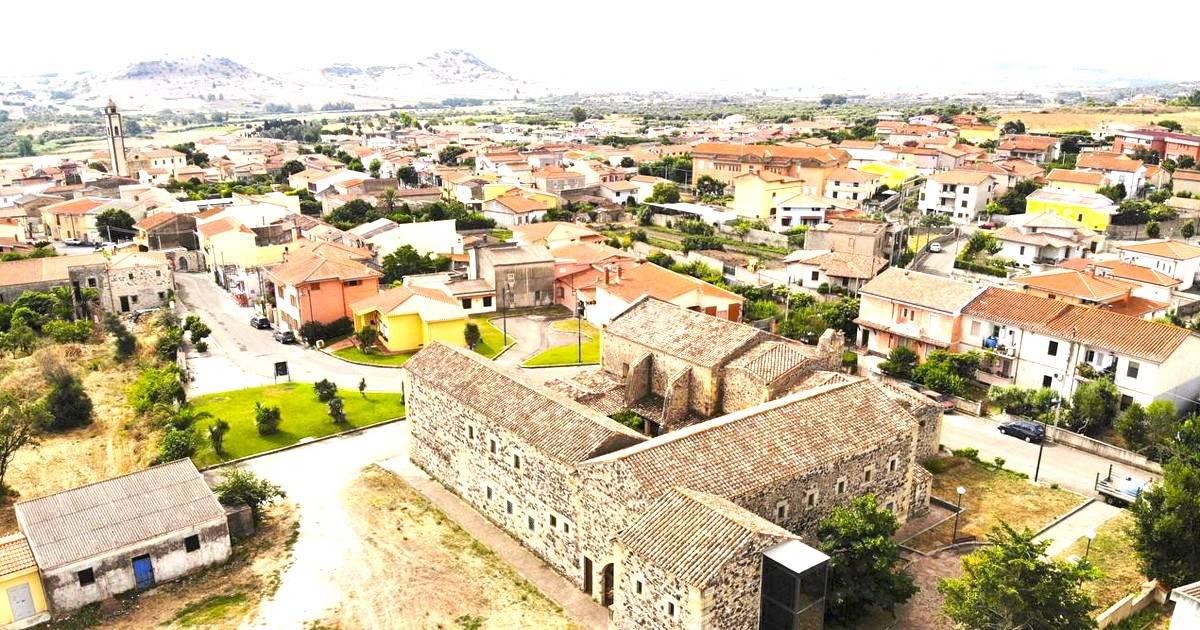 Stabile/Palazzo da ristrutturare a Masullas