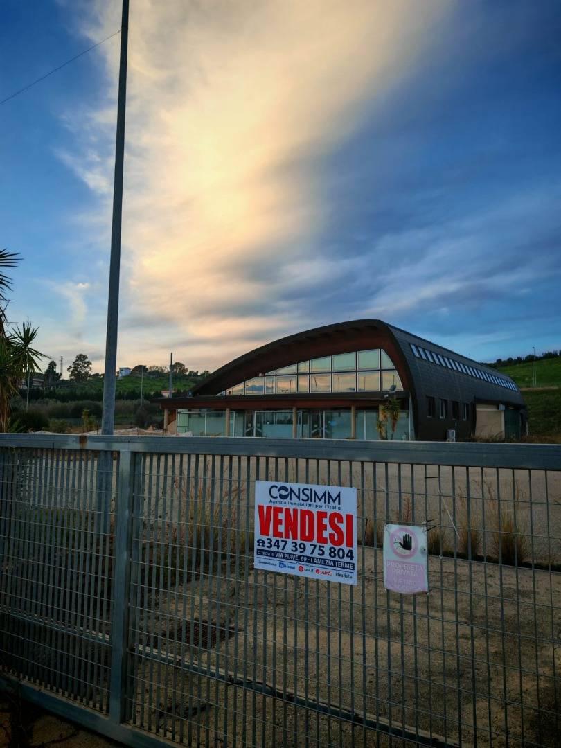 Capannone in vendita a Sersale