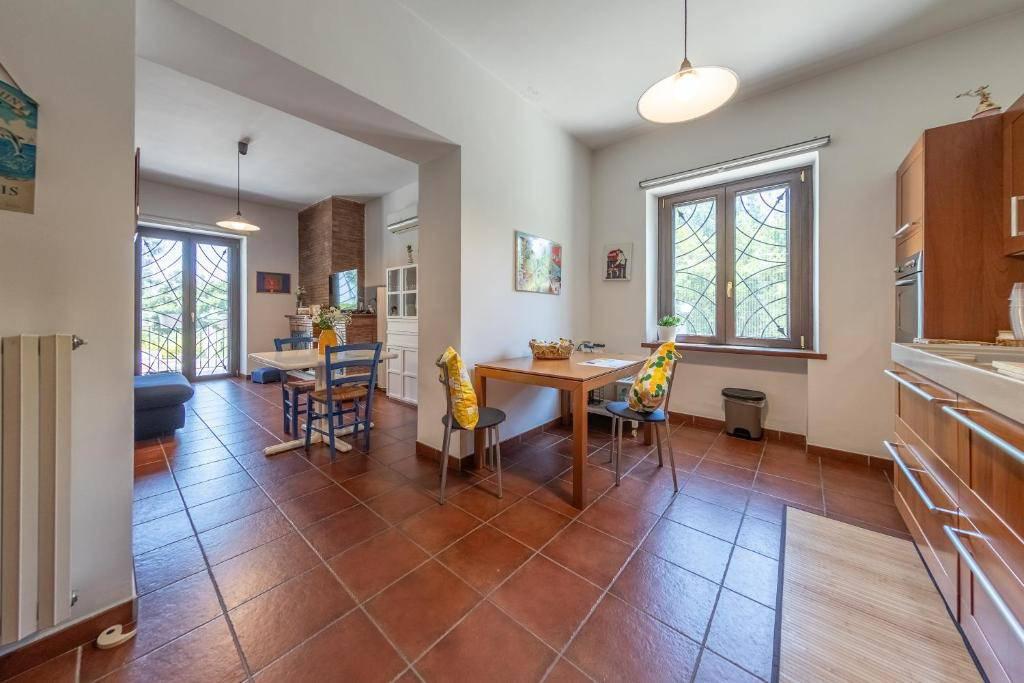 Villa con giardino a Aiello del Sabato