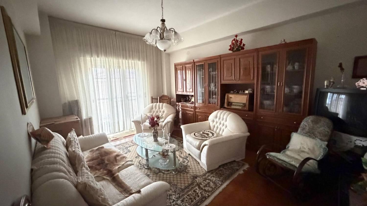 Quadrilocale arredato in affitto a Lamezia Terme