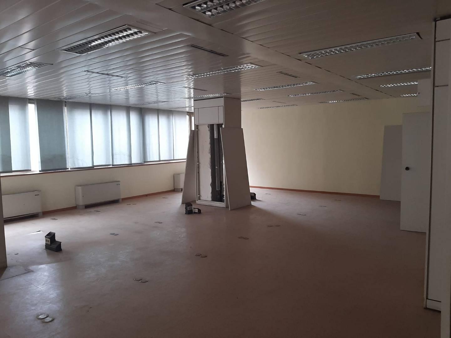 Ufficio da ristrutturare a Prato