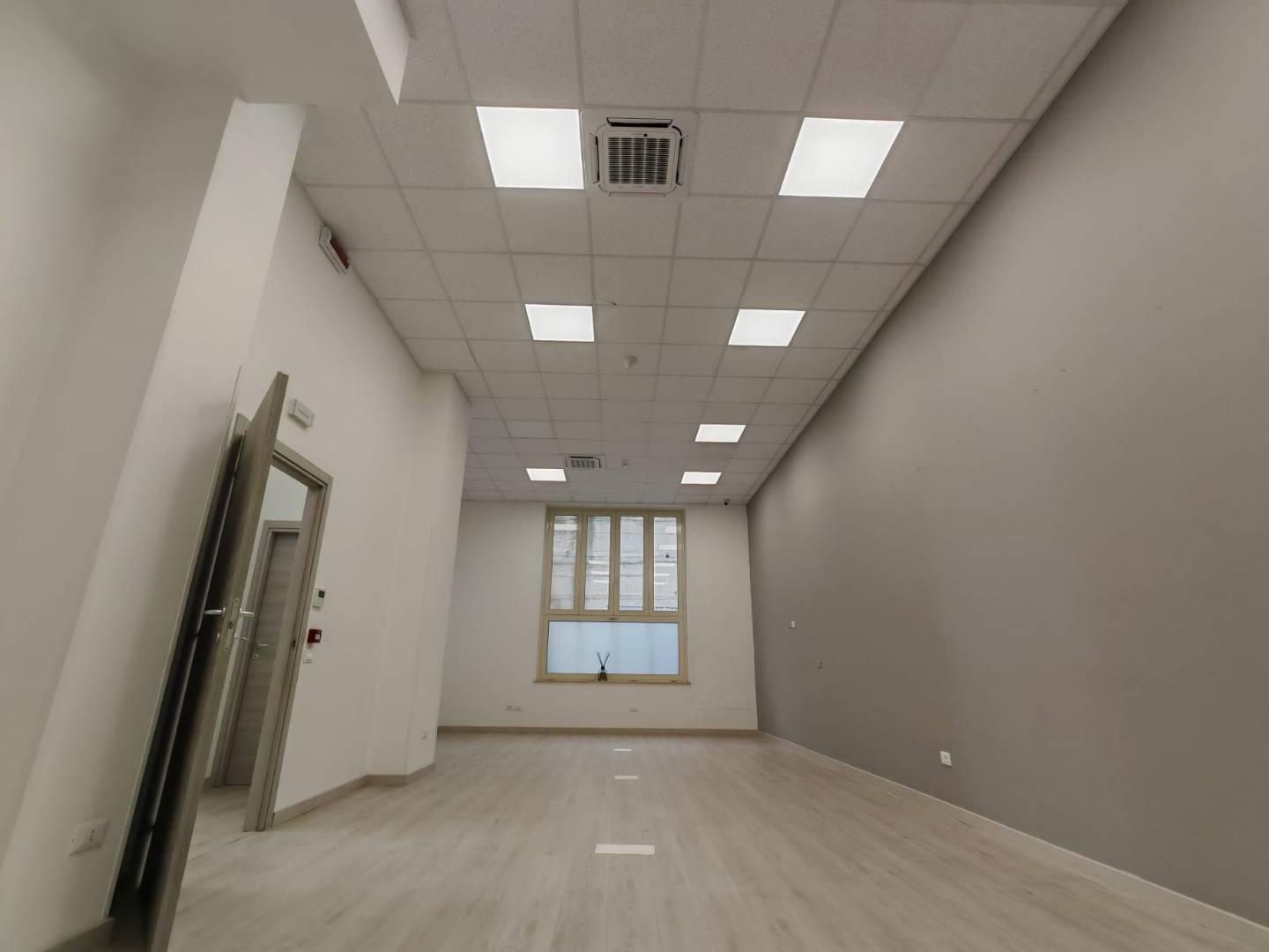 Locale commerciale ristrutturata a Pianopoli