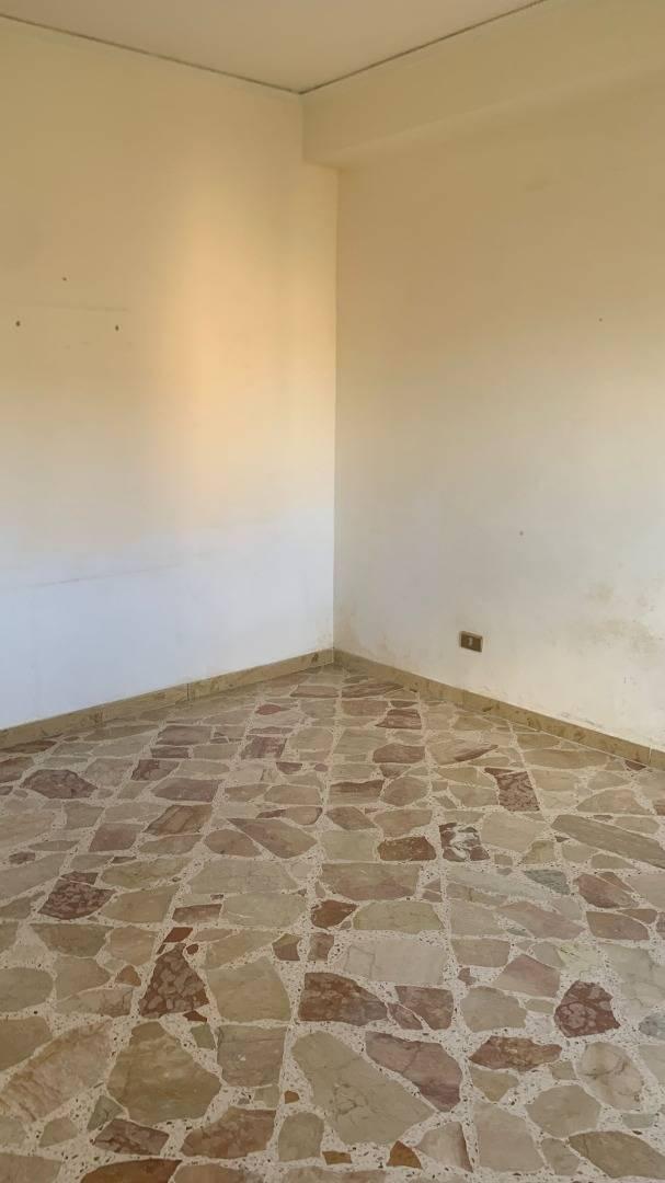 Quadrilocale in vendita a Palermo