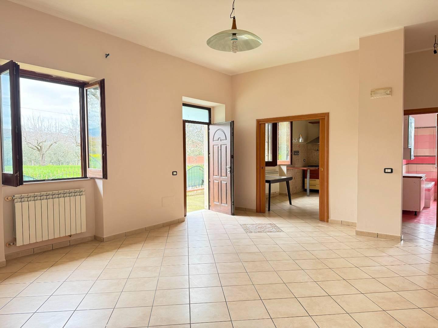 Appartamento in vendita a Albanella