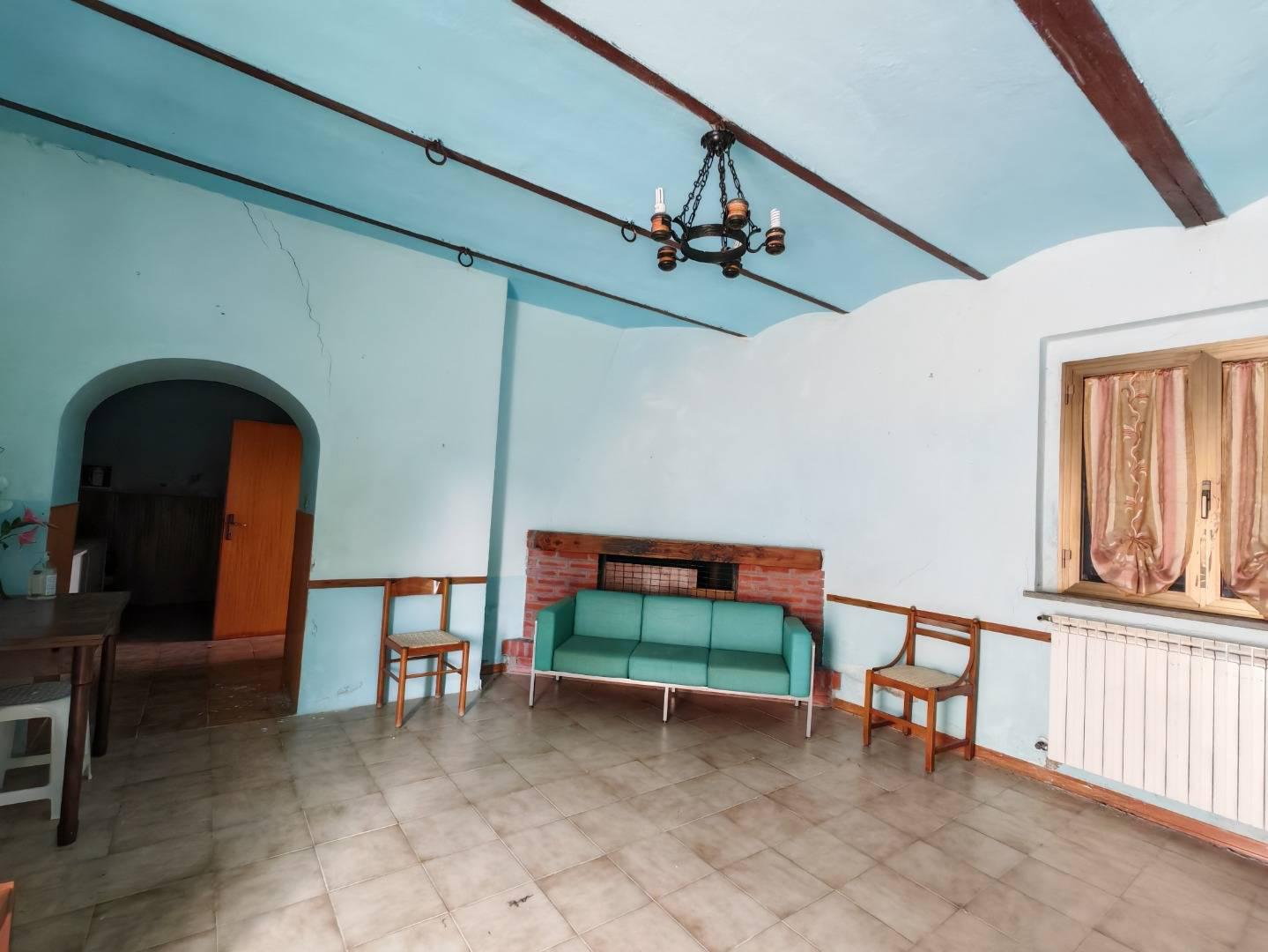 Rustico con giardino a Foiano della Chiana