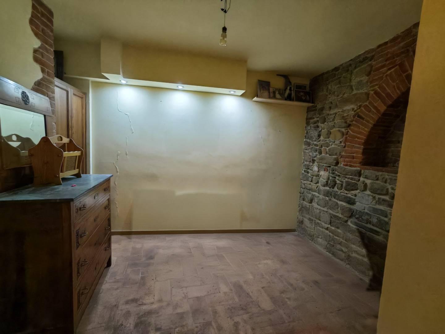 Casa indipendente in vendita a Arezzo