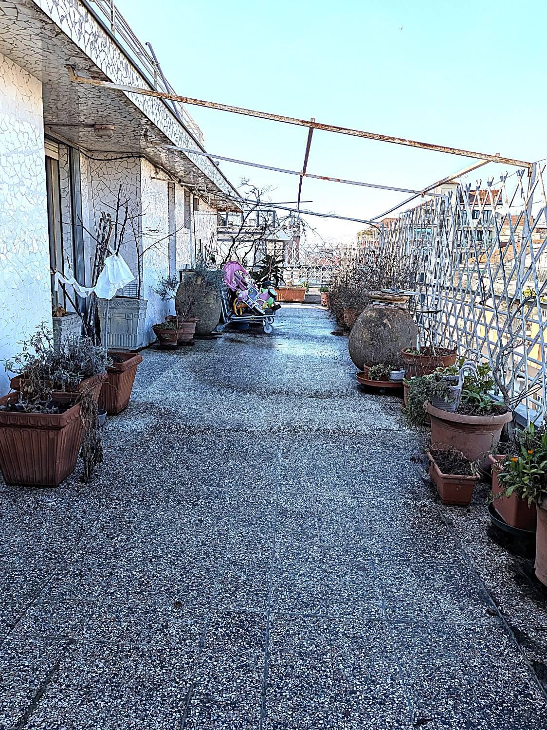 Attico da ristrutturare a Torino