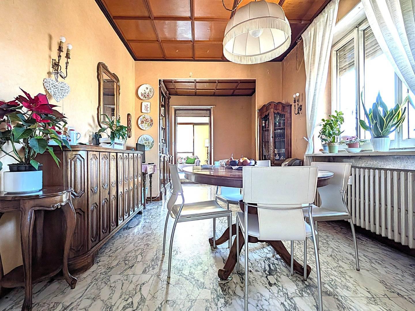 Attico da ristrutturare a Torino