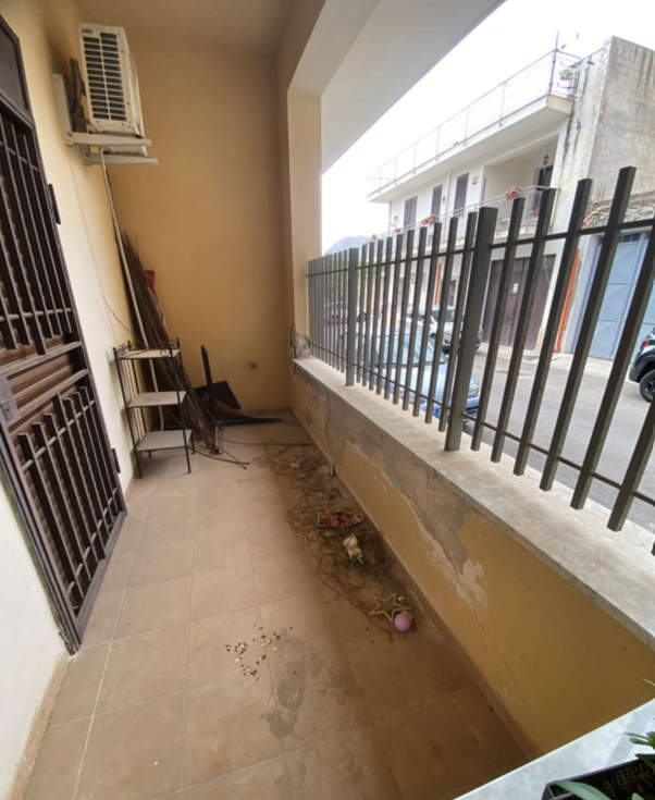 Appartamento da ristrutturare a Casteldaccia