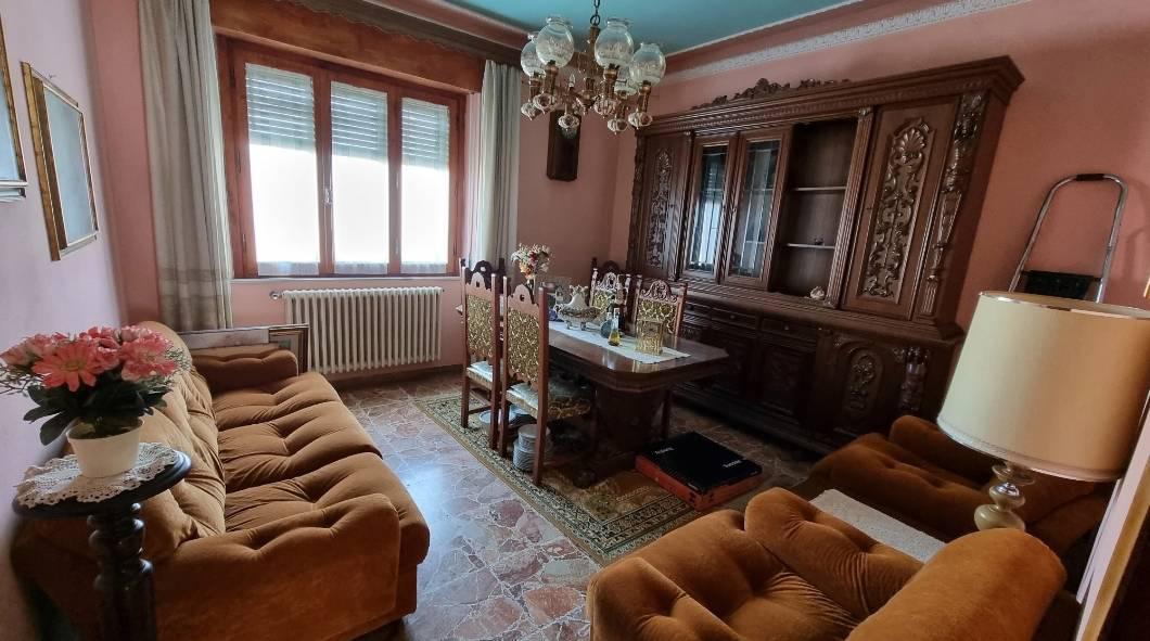 Quadrilocale con giardino a Castiglion Fiorentino