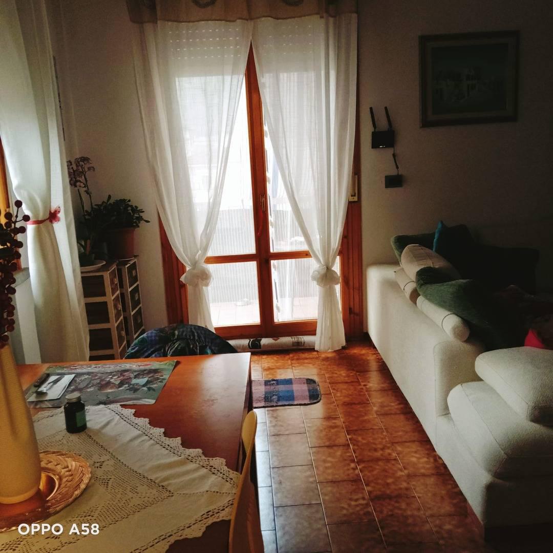 Appartamento in vendita a Vetto