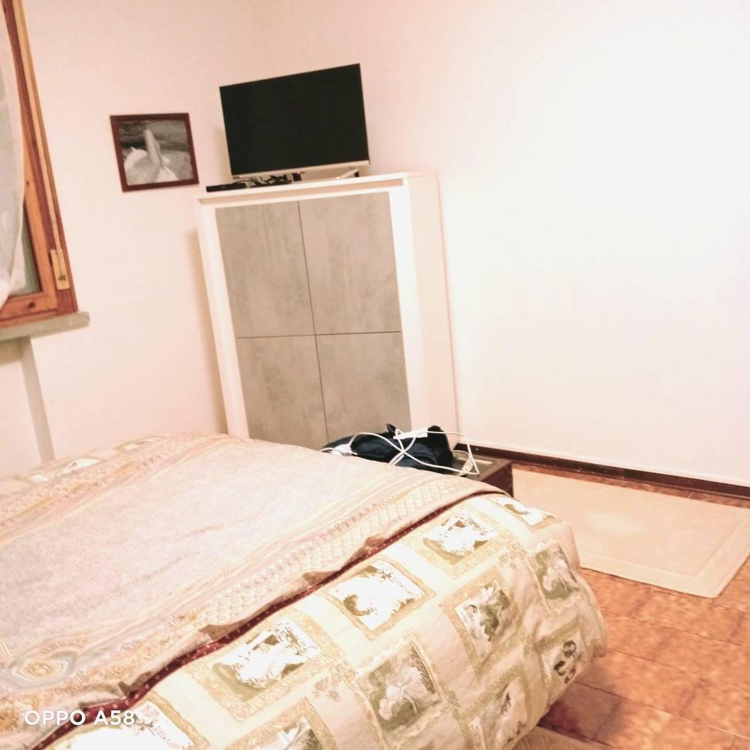 Appartamento in vendita a Vetto