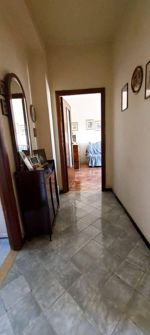 Trilocale vista mare a Torre Annunziata