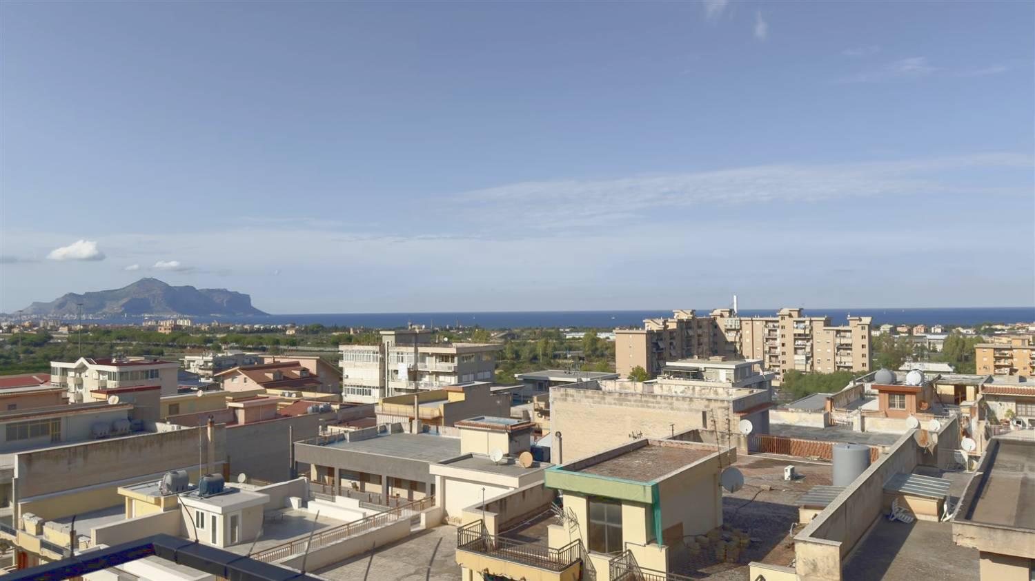 Attico ristrutturato a Villabate