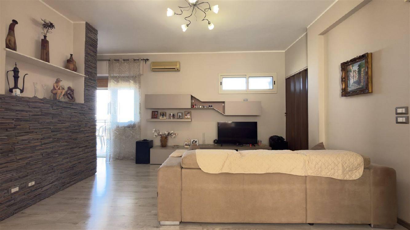 Attico ristrutturato a Villabate