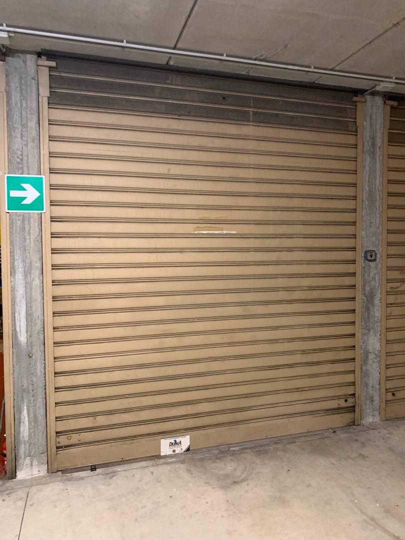 Box/Garage 18mq in vendita a Genova