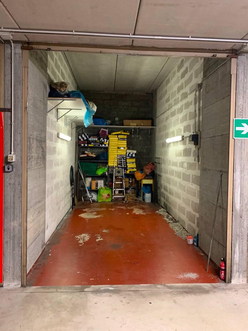 Box/Garage 18mq in vendita a Genova