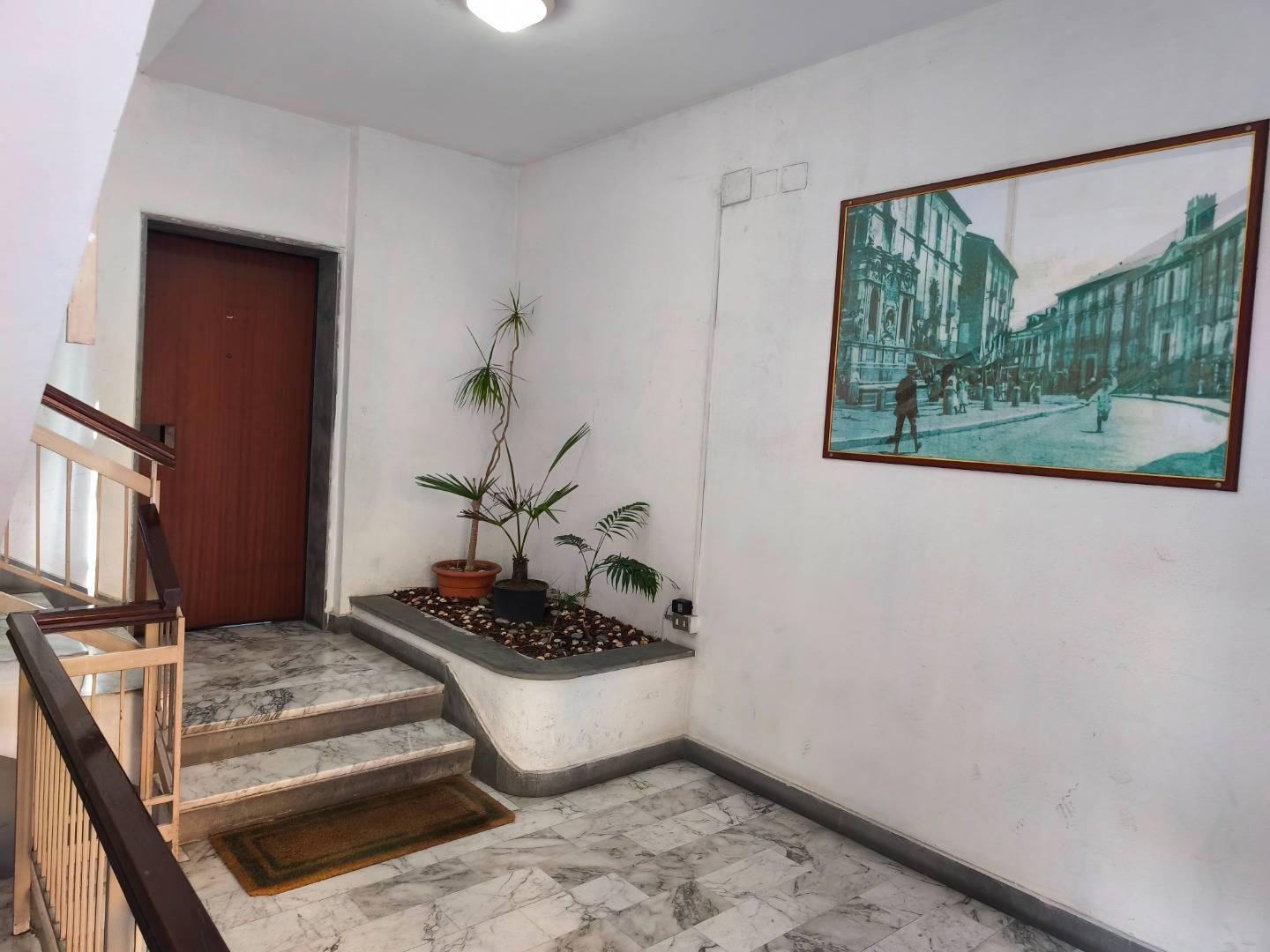 Appartamento con box a Avellino