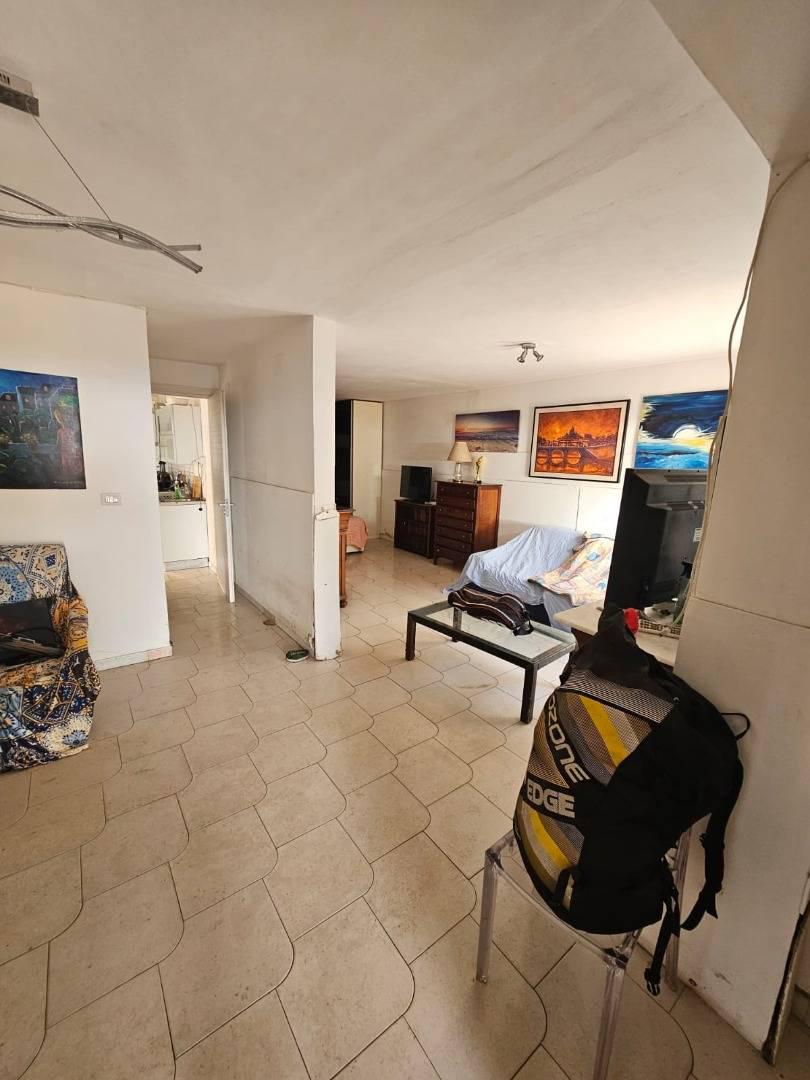 Bilocale con giardino a Falerna