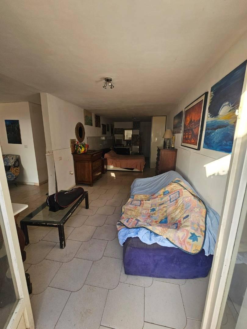 Bilocale con giardino a Falerna