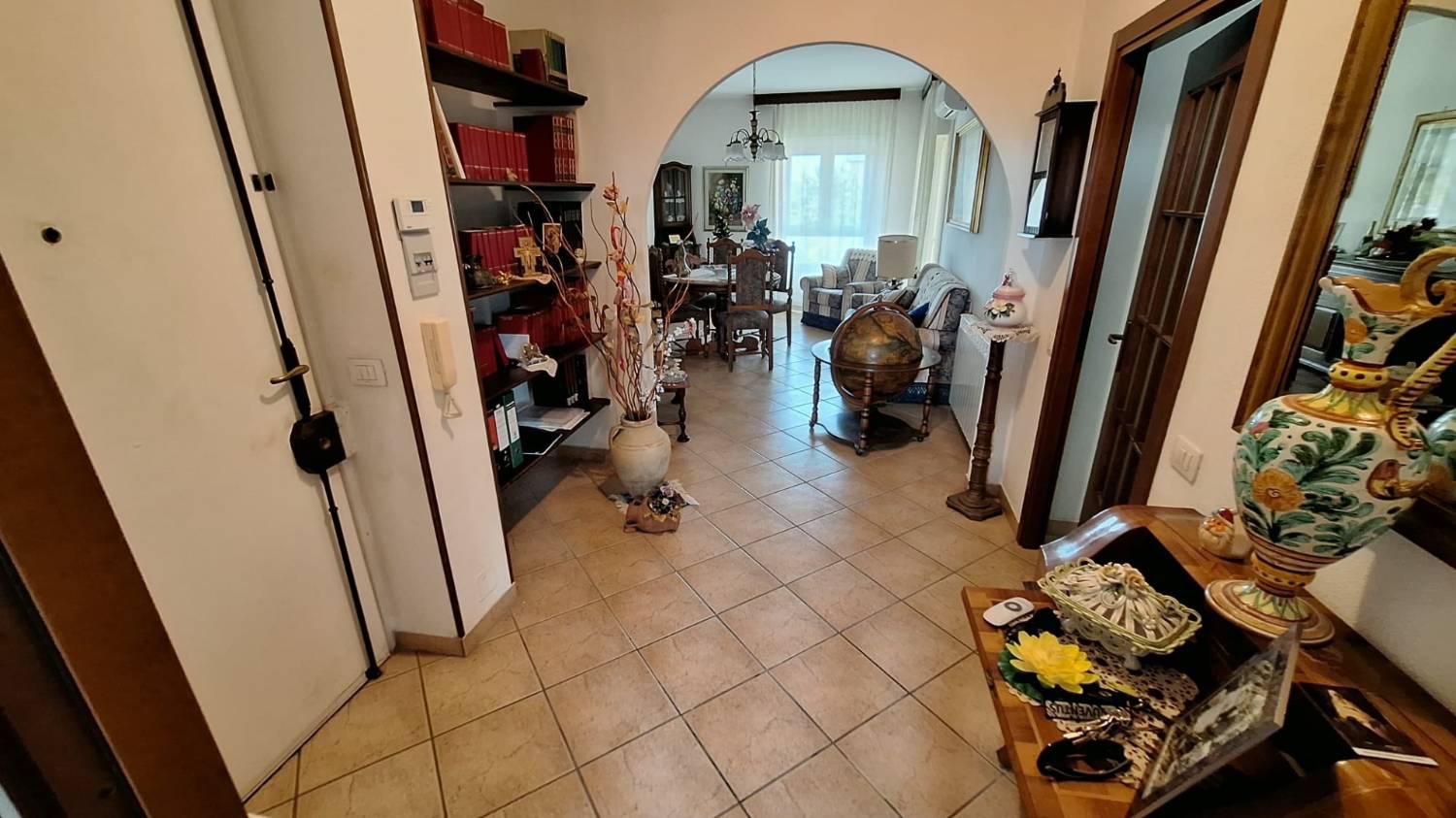 Appartamento arredato in affitto a Tarquinia