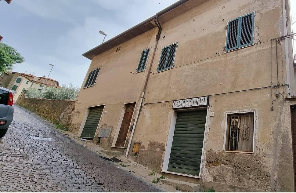 Casa indipendente da ristrutturare a Castiglion Fiorentino