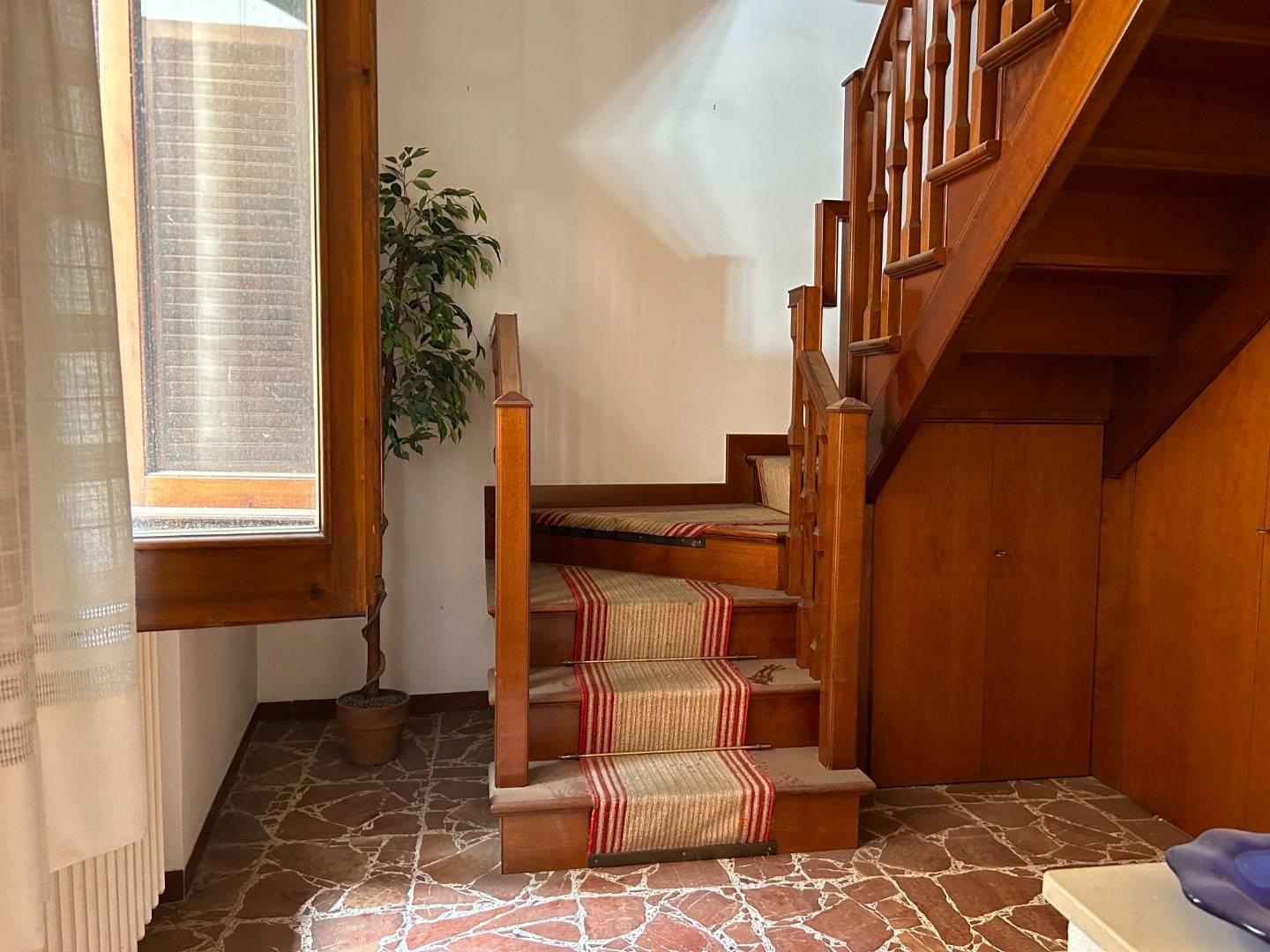 Casa indipendente da ristrutturare a Castiglion Fiorentino