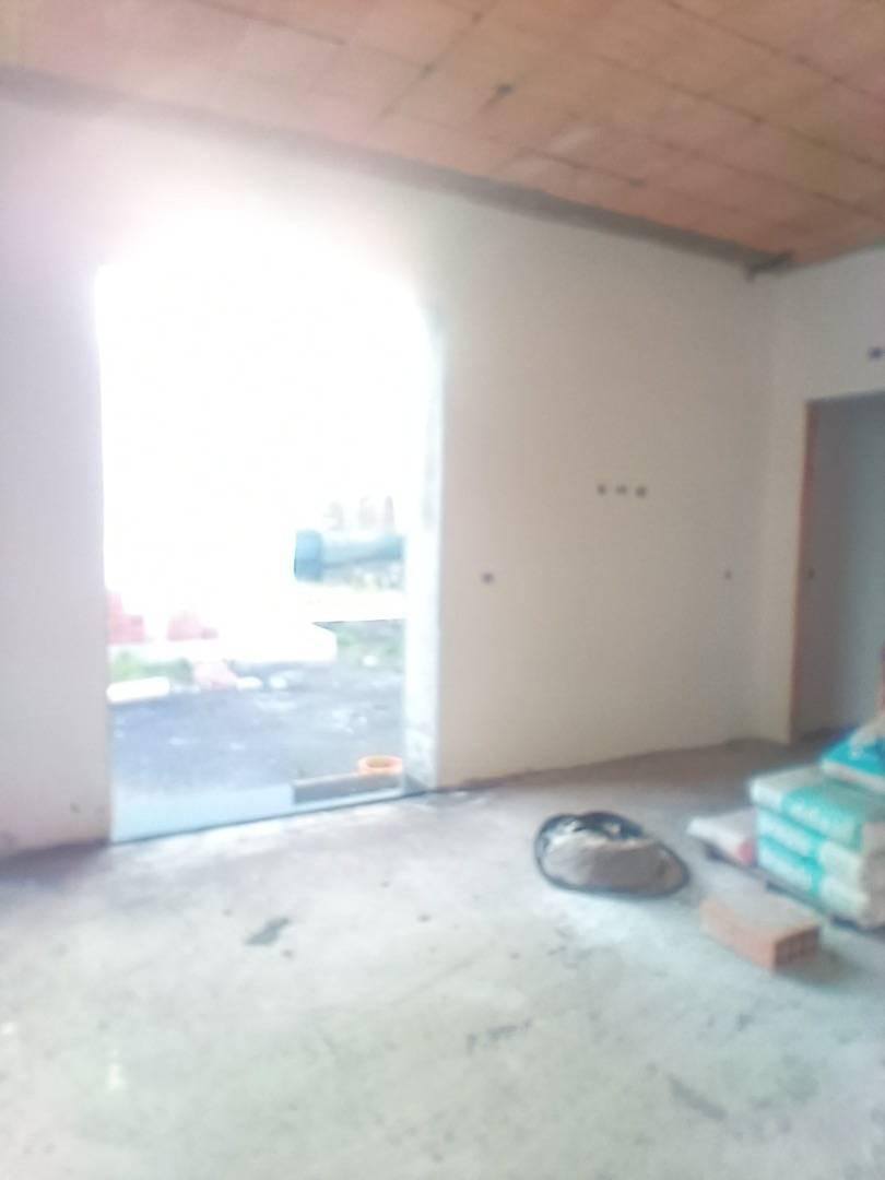 Capannone nuova a Aci Sant'Antonio