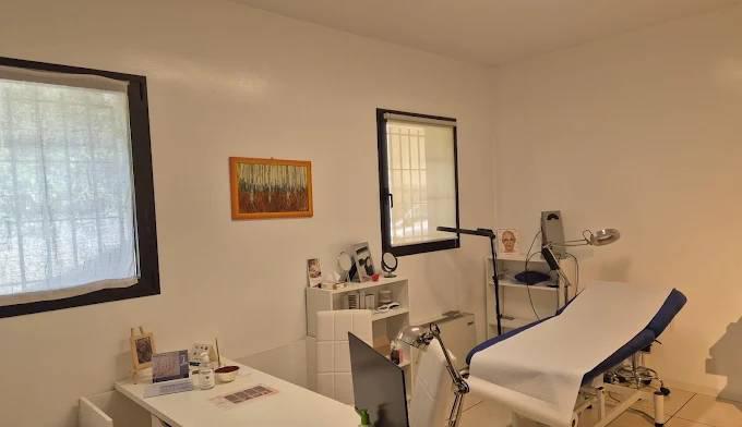 Locale commerciale in affitto a Como