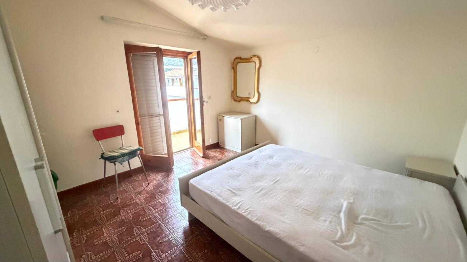 Trilocale vista mare a Falerna