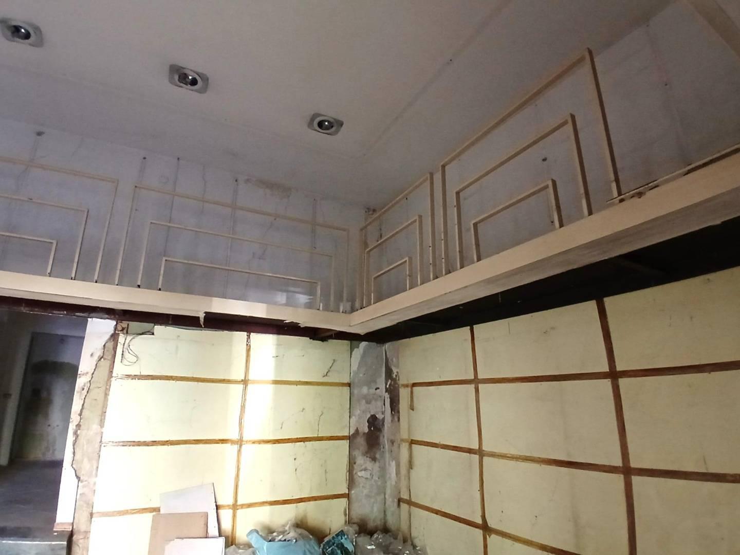 Locale commerciale da ristrutturare a Qualiano