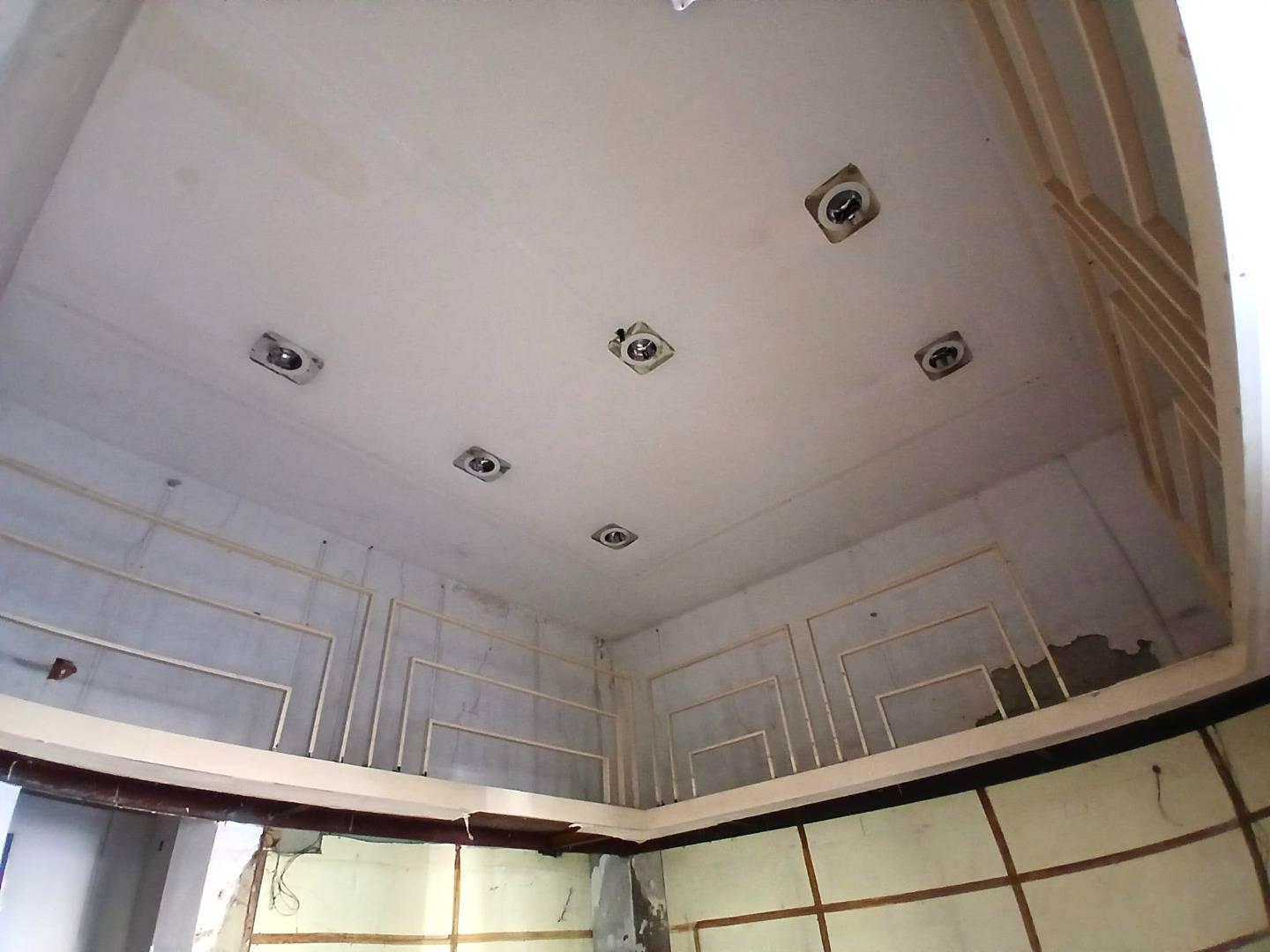 Locale commerciale da ristrutturare a Qualiano