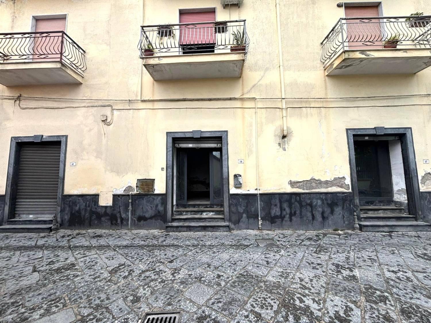 Locale commerciale in vendita a Villaricca